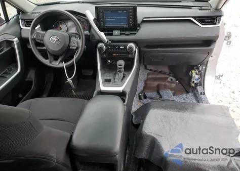 2020 Toyota Rav4 Le z USA, uszkodzony, nr VIN 2T3F1RFV4LC129973